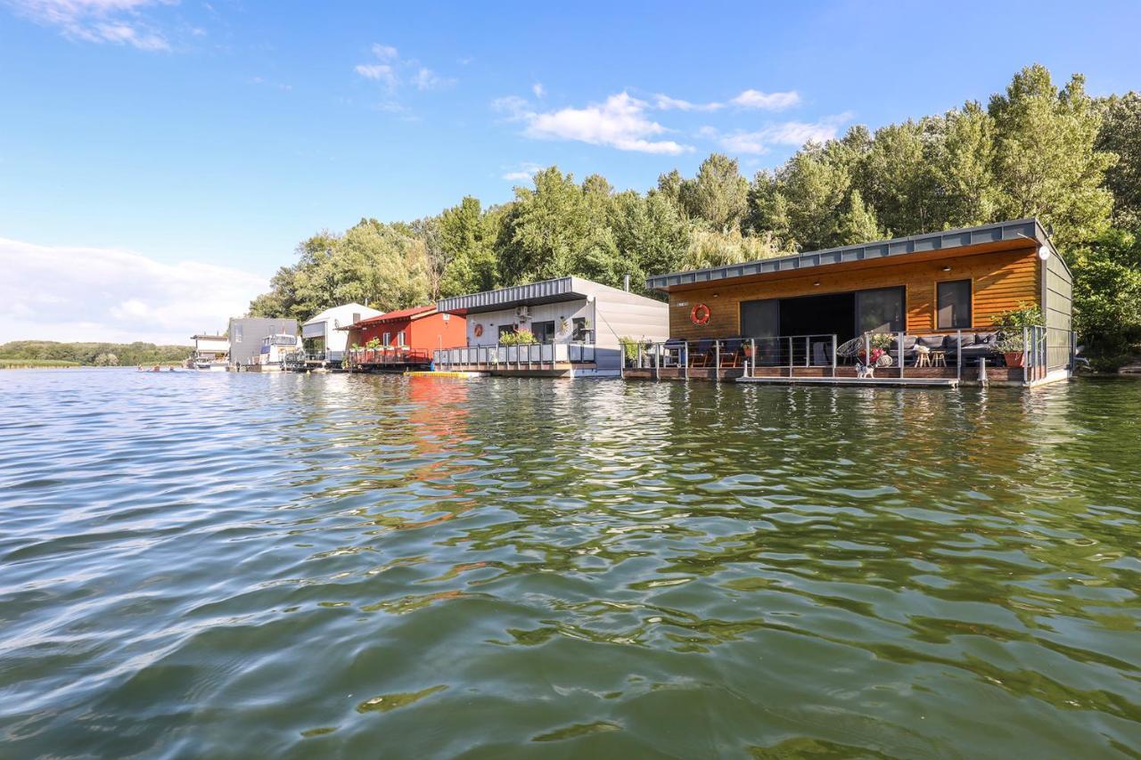 Hausbot U Rybara A Kacky Villa Bratislava Luaran gambar