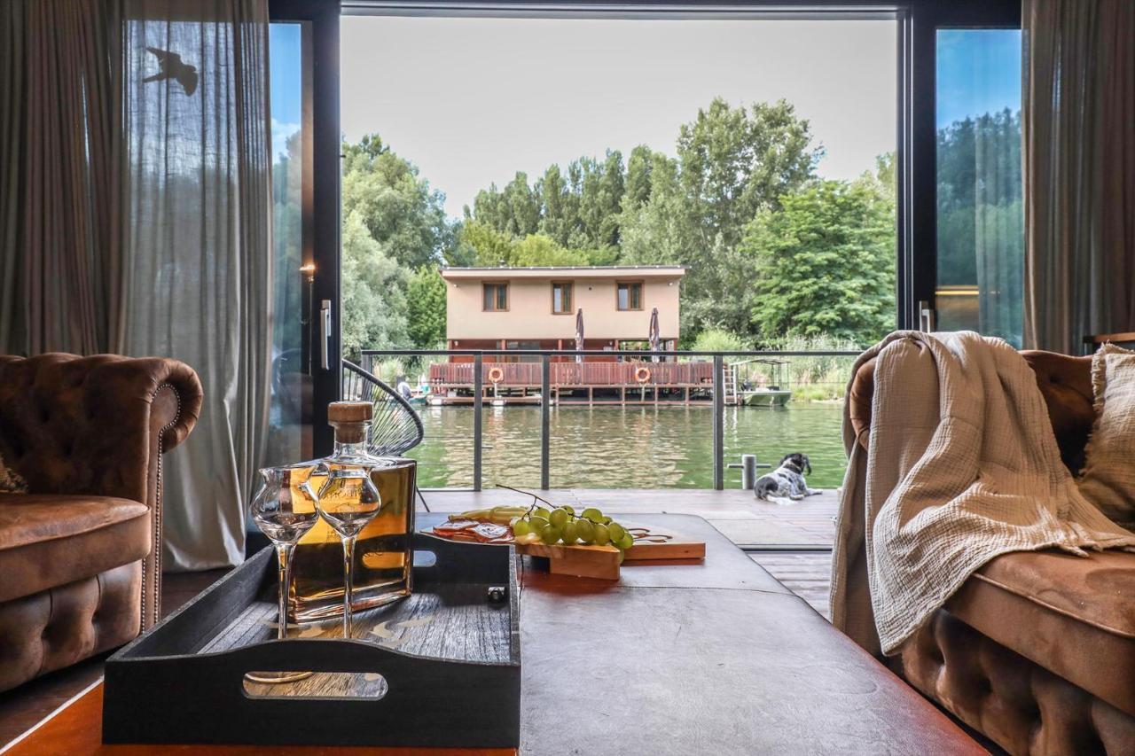 Hausbot U Rybara A Kacky Villa Bratislava Luaran gambar